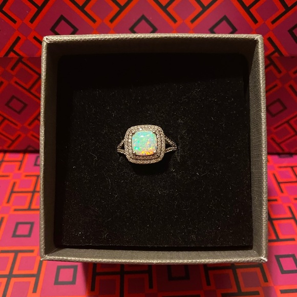Opal/diamond necklace and ring set - Picture 1 of 3